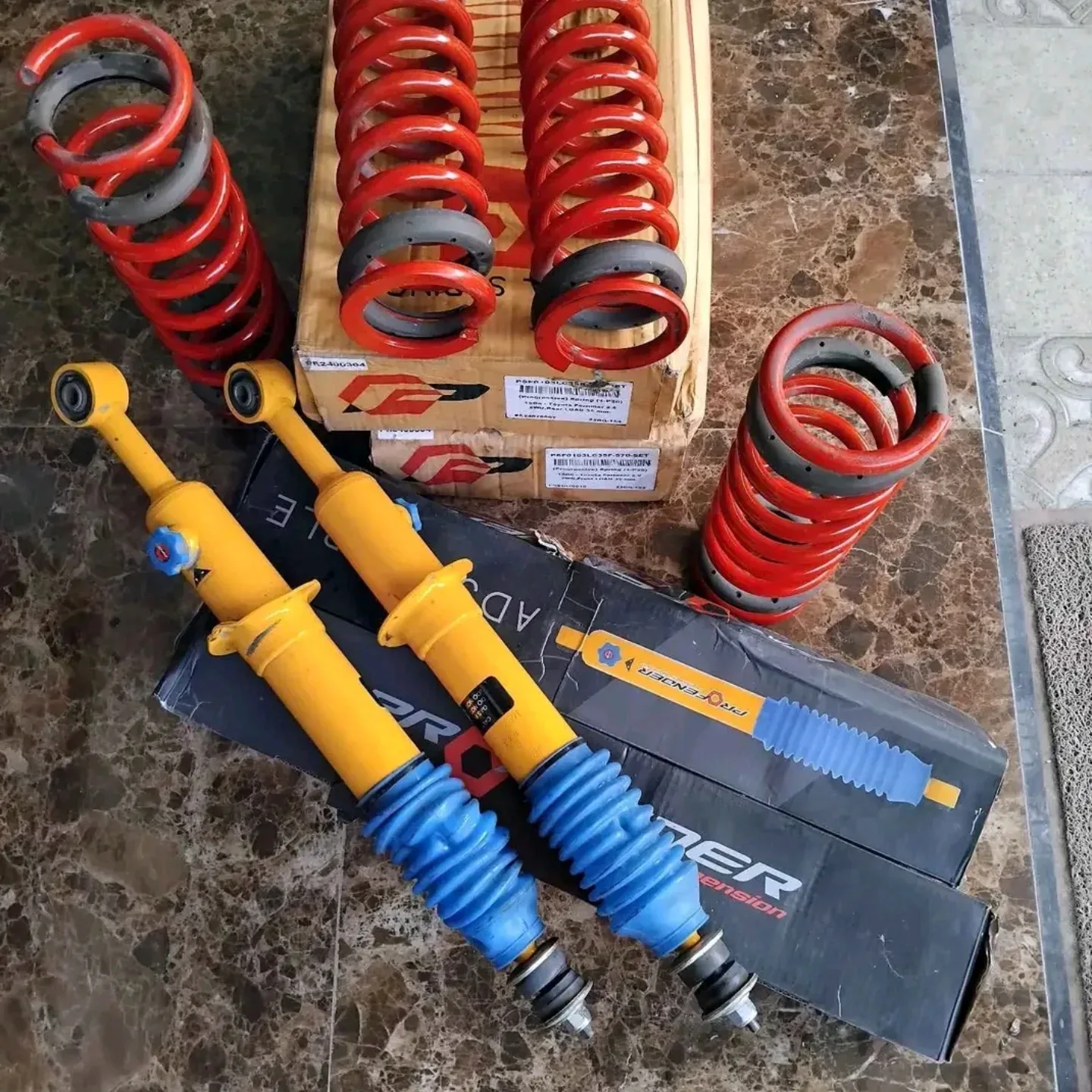 Profender & lowering kit  Ex Fortuner thumbnail 3